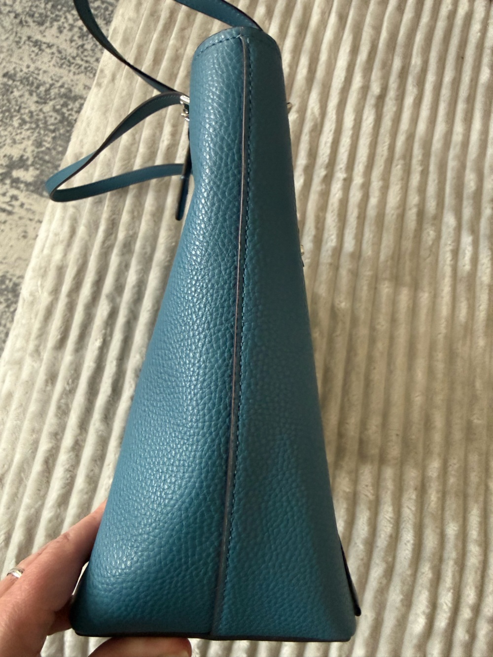 Michael Kors Blue Medium Jet Set Pocket Tote Bag - Picture 4 of 9